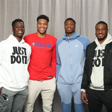 how many brothers does giannis antetokounmpo